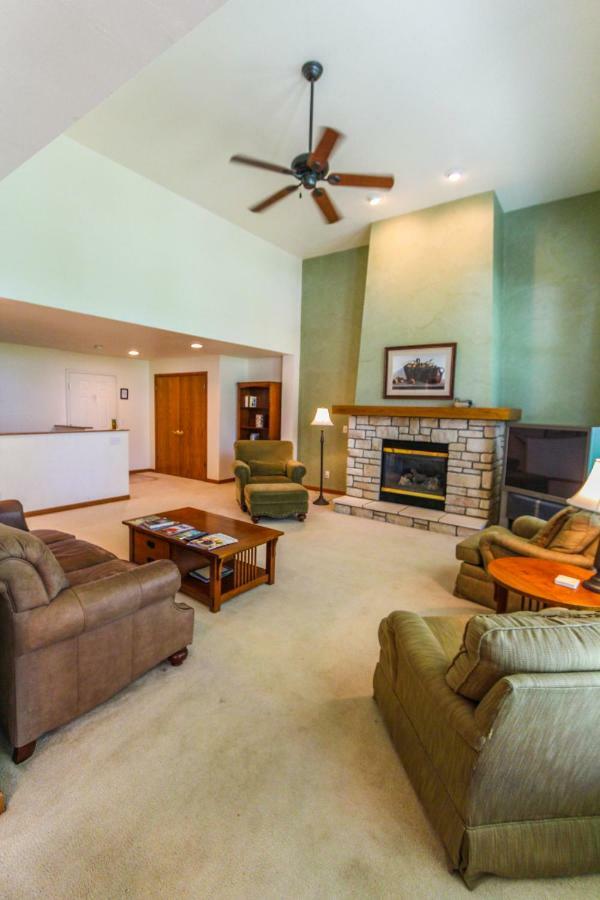 אג הארבור Meadow Ridge Condos מראה חיצוני תמונה