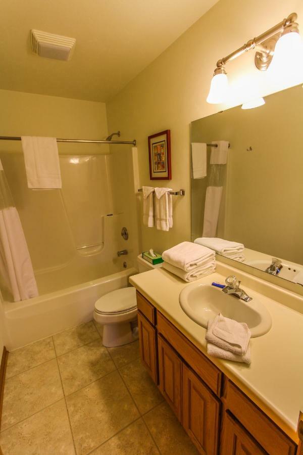 אג הארבור Meadow Ridge Condos מראה חיצוני תמונה